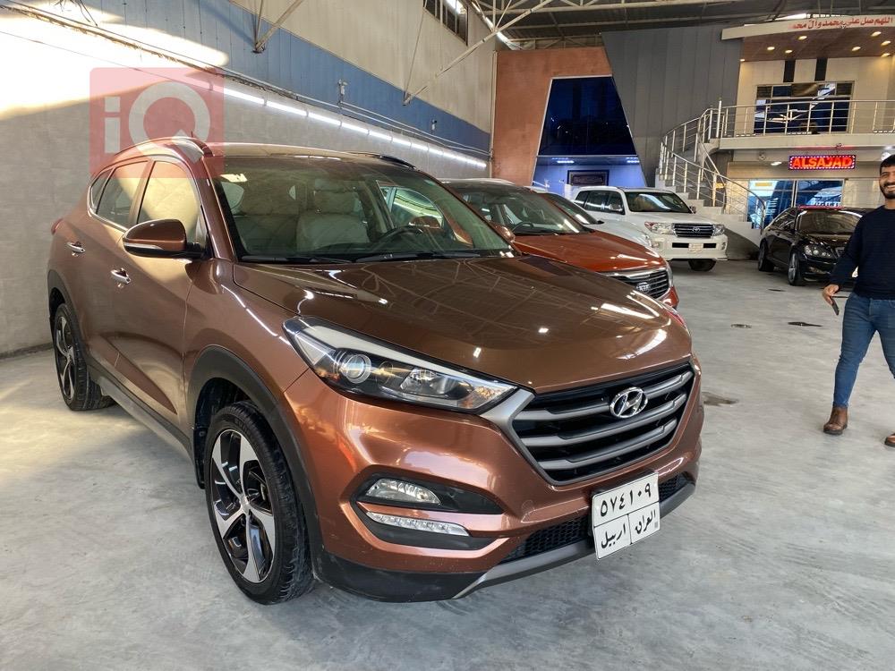 Hyundai Tucson